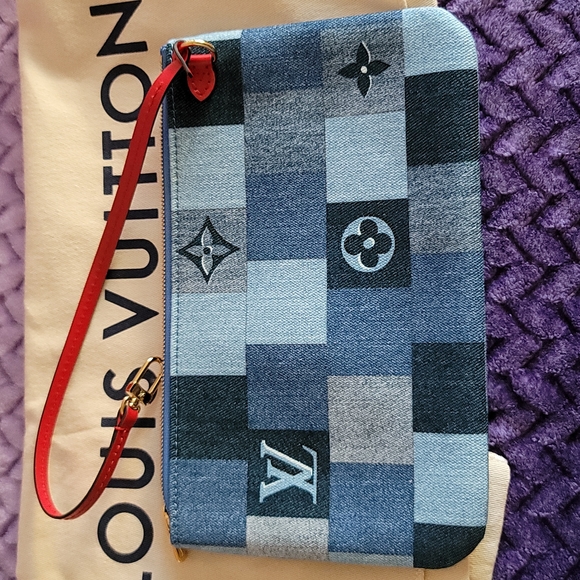 Louis Vuitton Patchwork Denim Wristlet Pouch Giant Monogram Pochette - Picture 12 of 13